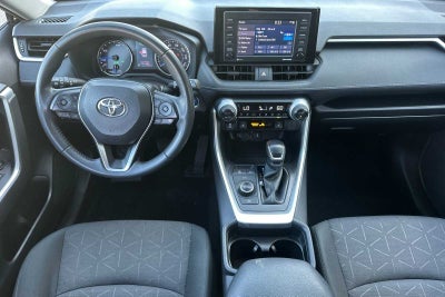 2021 Toyota RAV4 Hybrid XLE