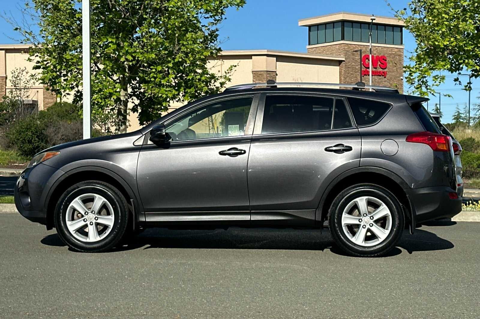 2014 Toyota RAV4 XLE