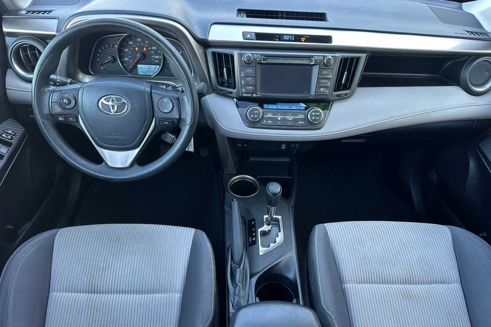 2014 Toyota RAV4 XLE