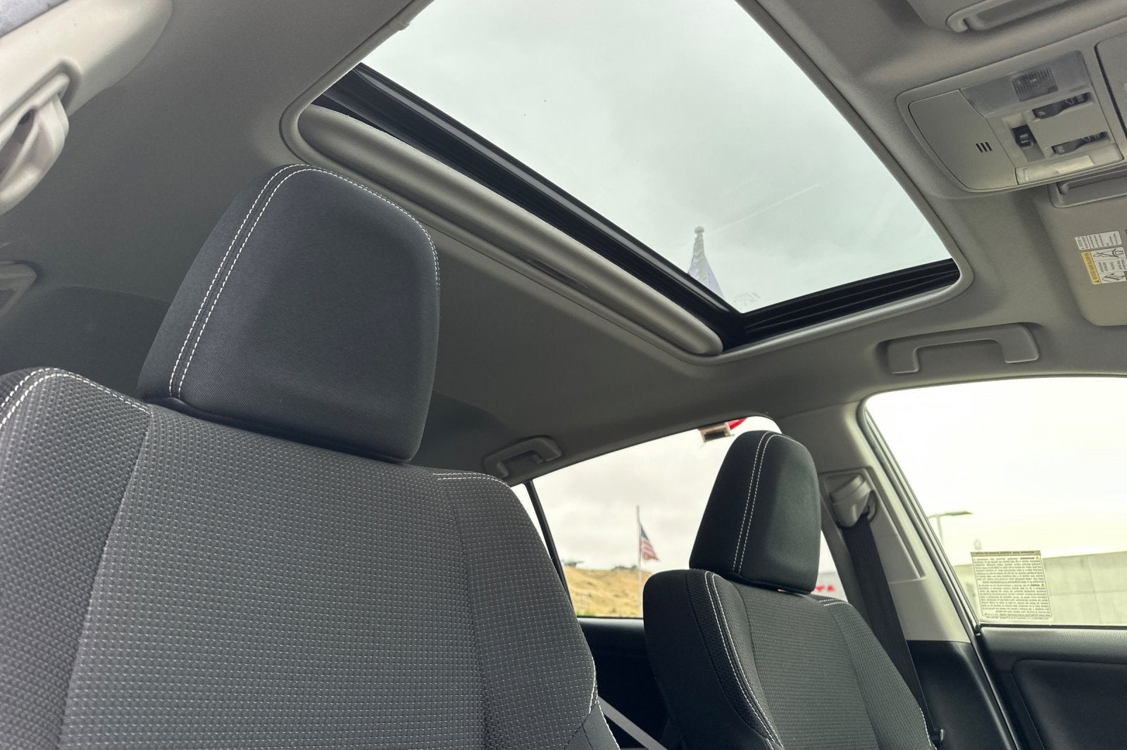 2016 Toyota RAV4 Hybrid XLE
