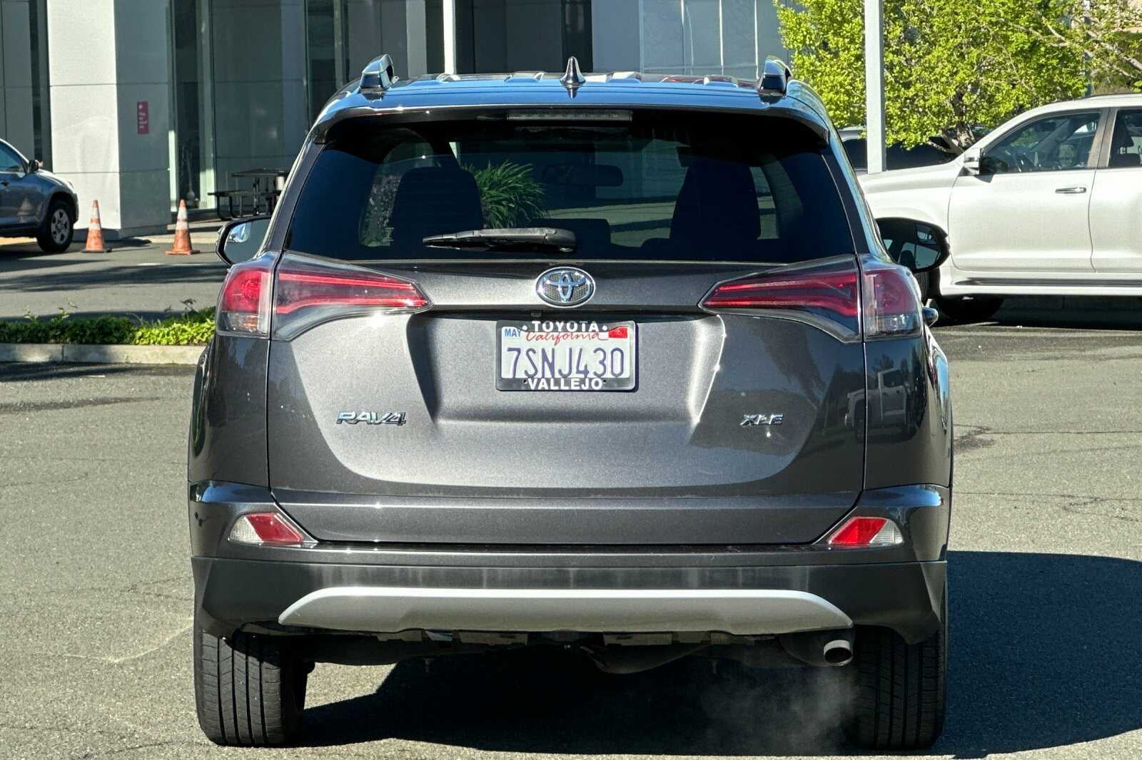 2016 Toyota RAV4 XLE