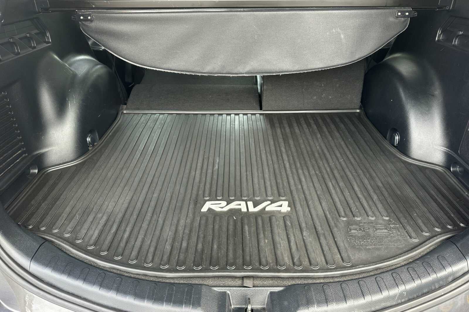 2017 Toyota RAV4 Limited 4D Sport Utility
