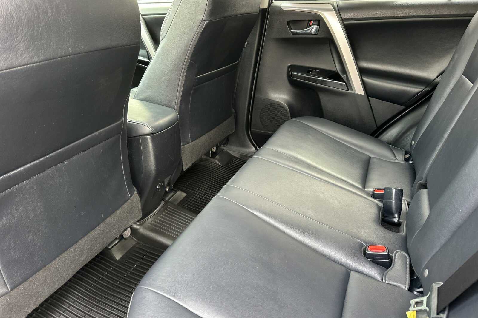 2017 Toyota RAV4 Limited 4D Sport Utility