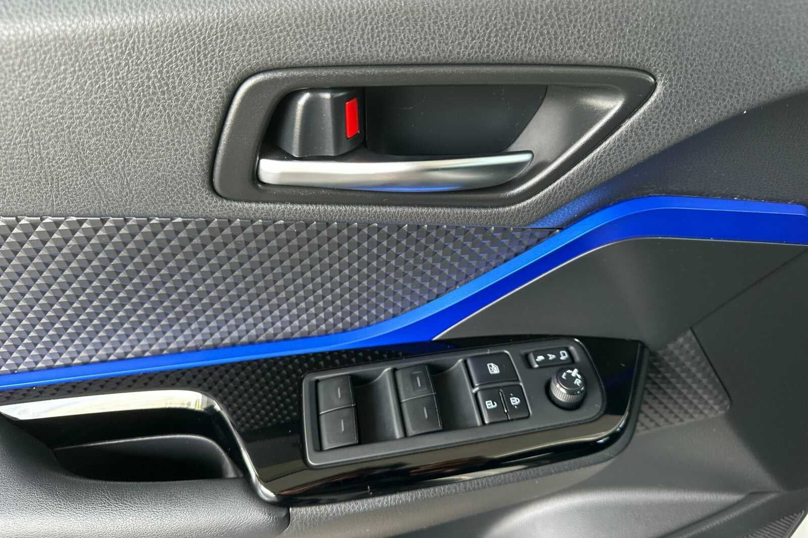 2021 Toyota C-HR XLE 4D Sport Utility