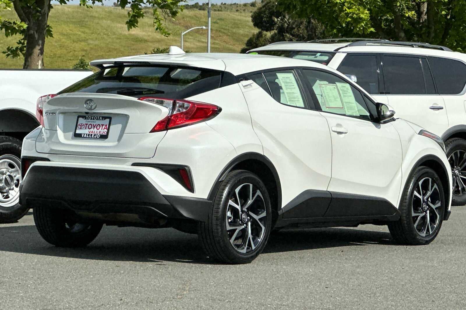 2021 Toyota C-HR XLE 4D Sport Utility