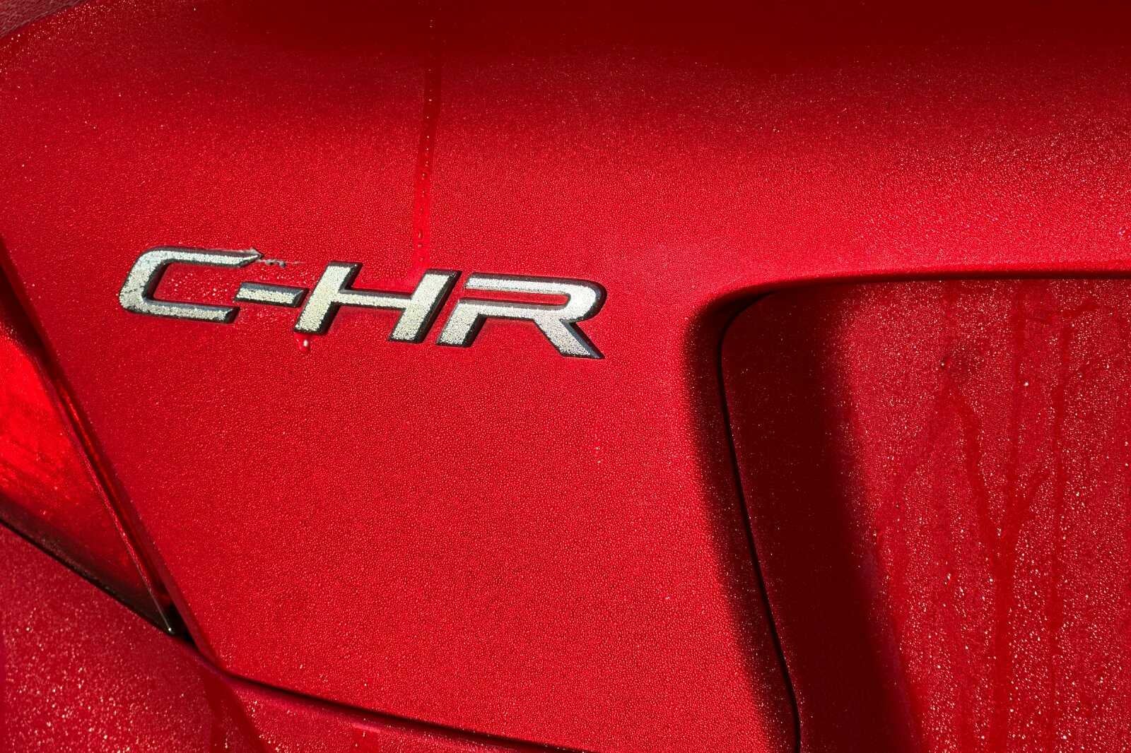 2020 Toyota C-HR XLE 4D Sport Utility