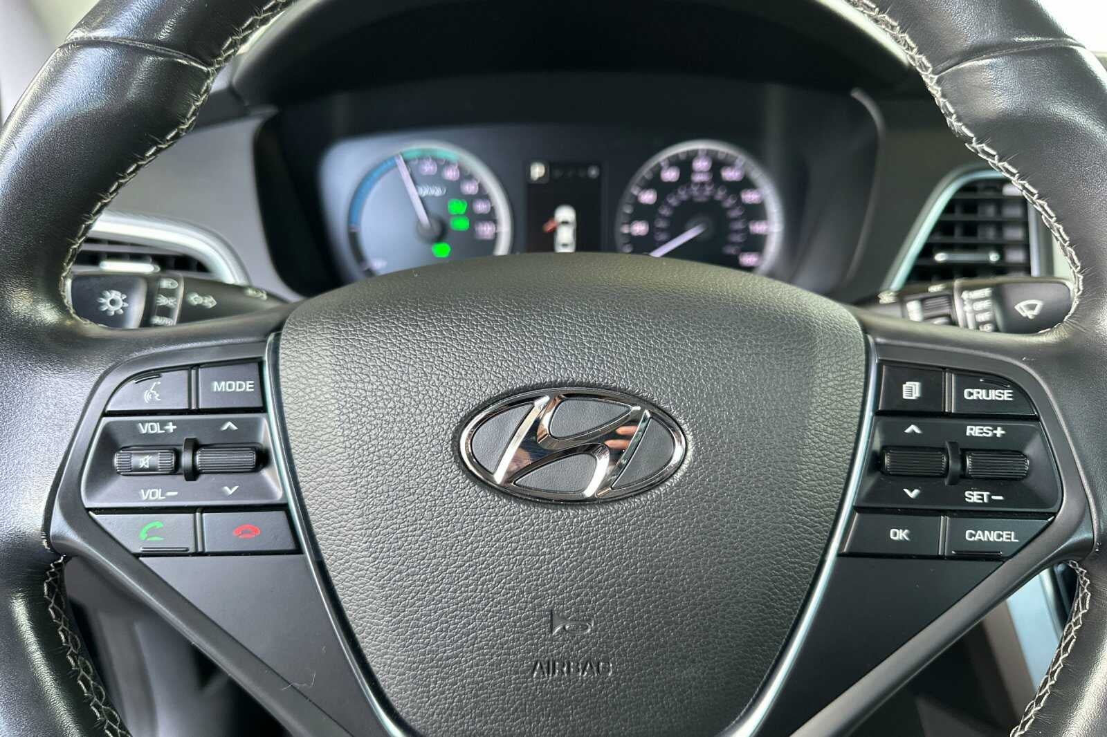2017 Hyundai Sonata Hybrid Limited