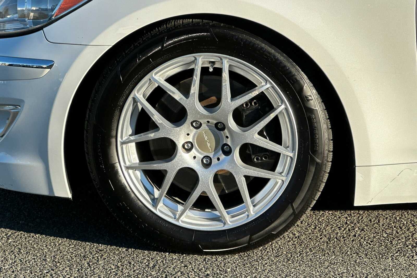 2012 Hyundai Genesis 4.6L