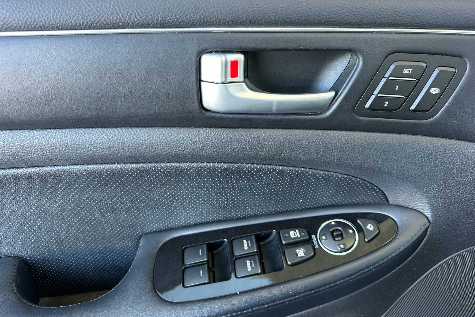 2012 Hyundai Genesis 4.6L