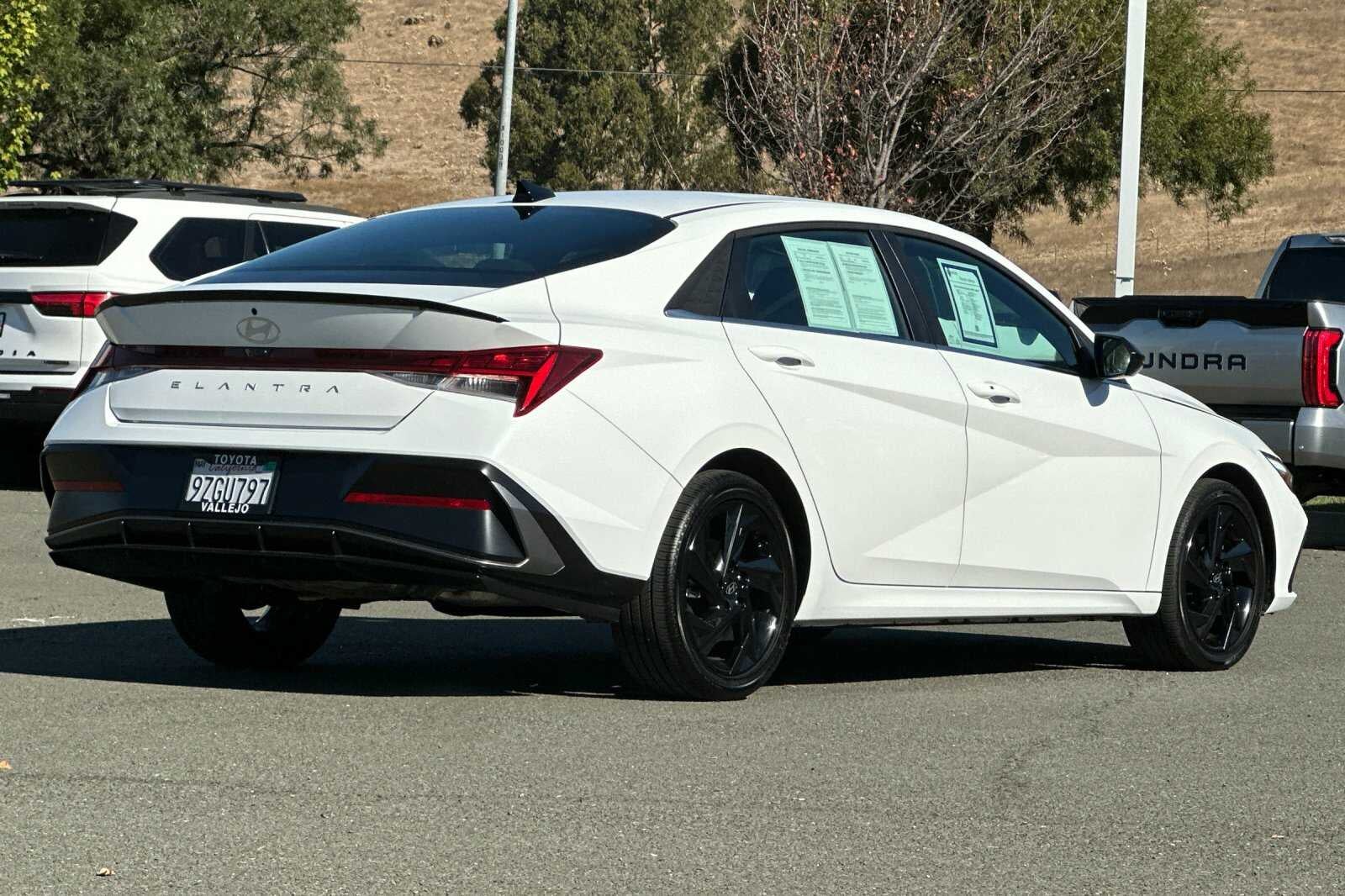 2026 Hyundai Elantra SEL Sport Premium
