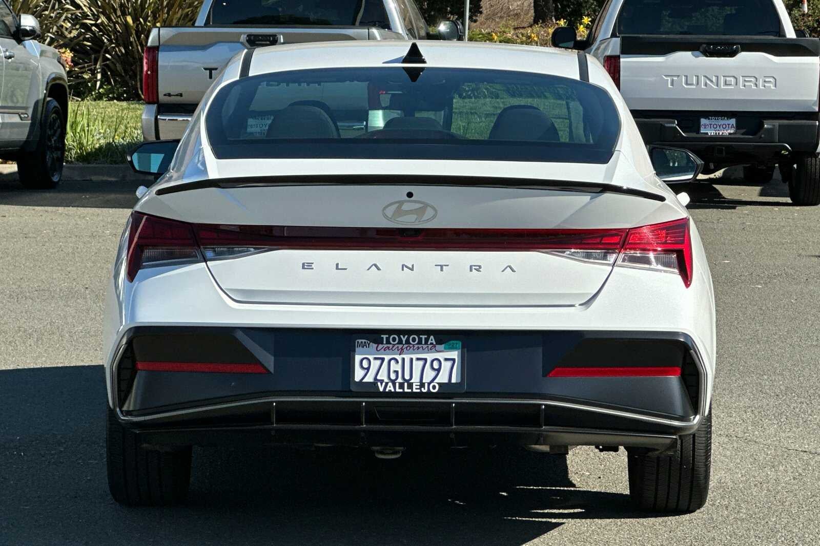 2026 Hyundai Elantra SEL Sport Premium