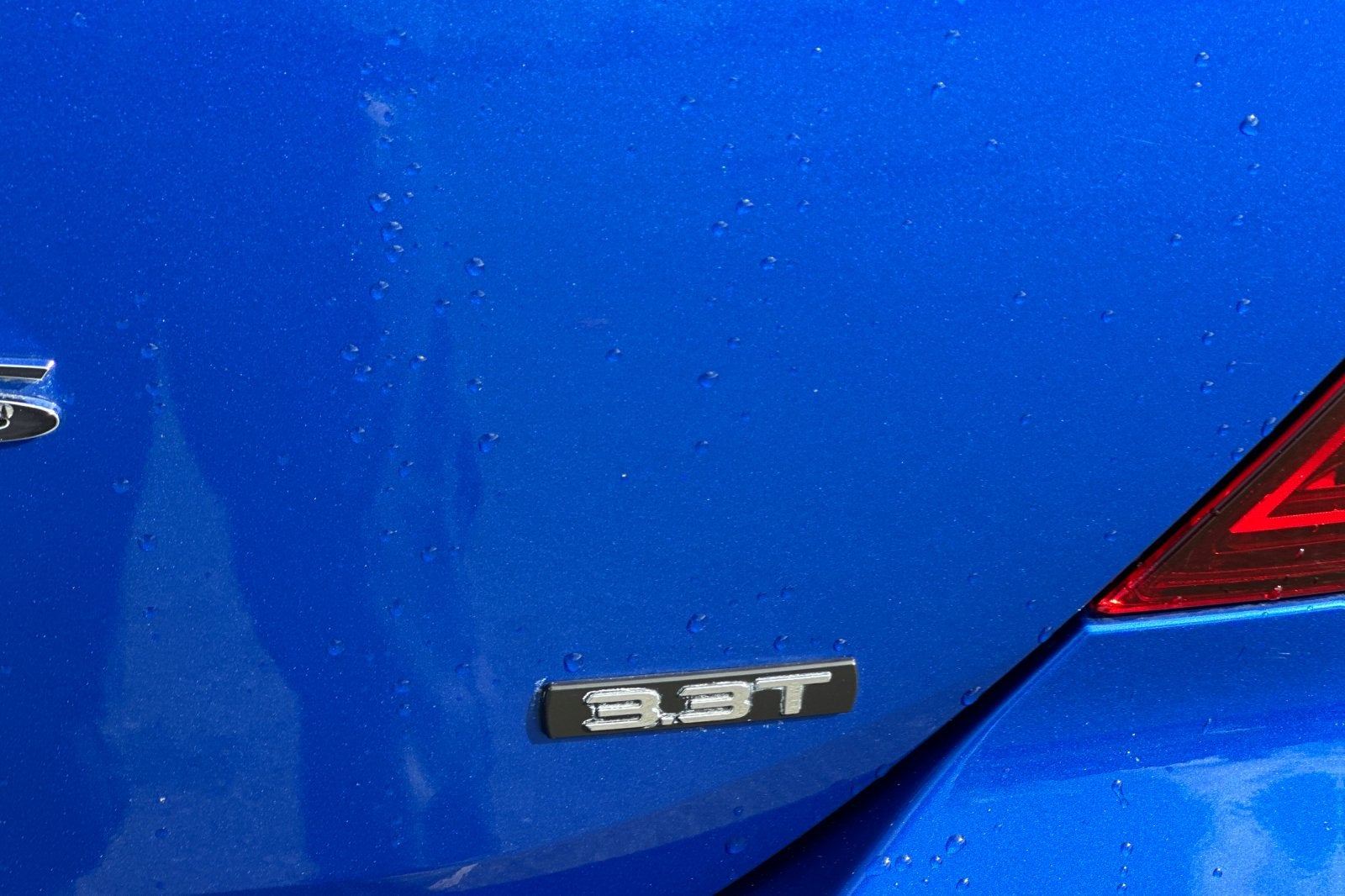 2023 Genesis G70 3.3T