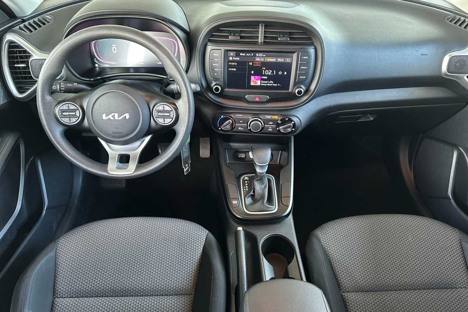 2024 Kia Soul LX