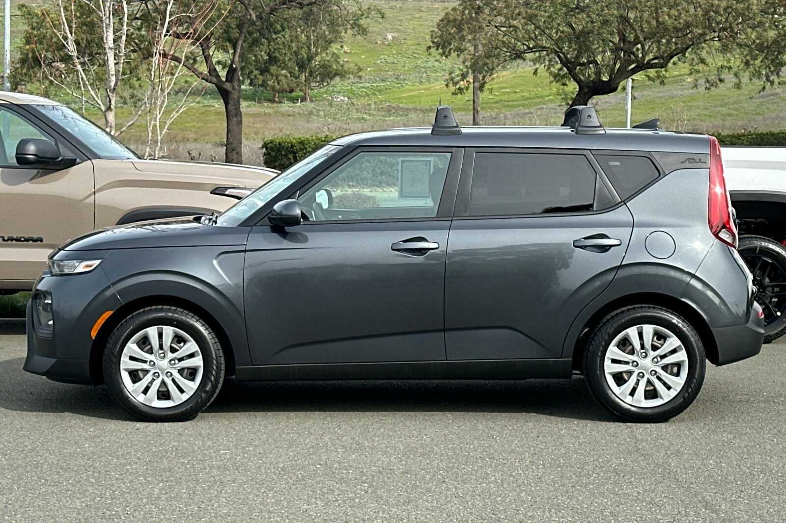 2022 Kia Soul LX