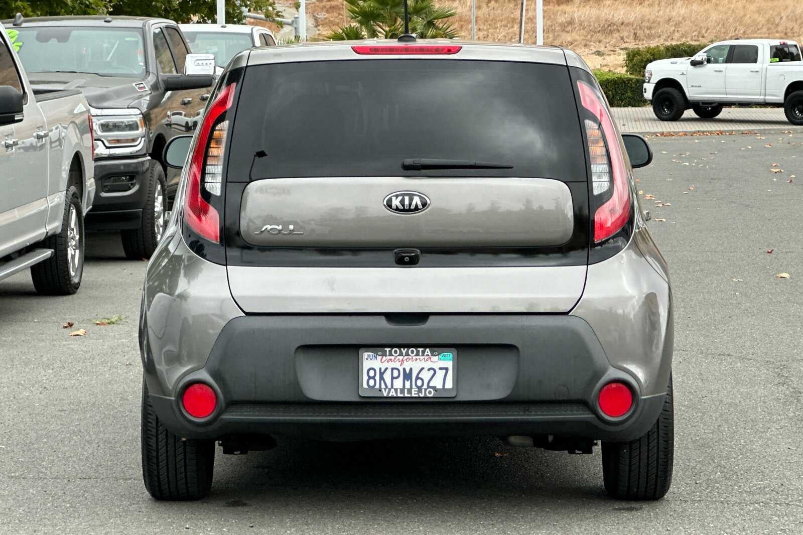 2016 Kia Soul Base