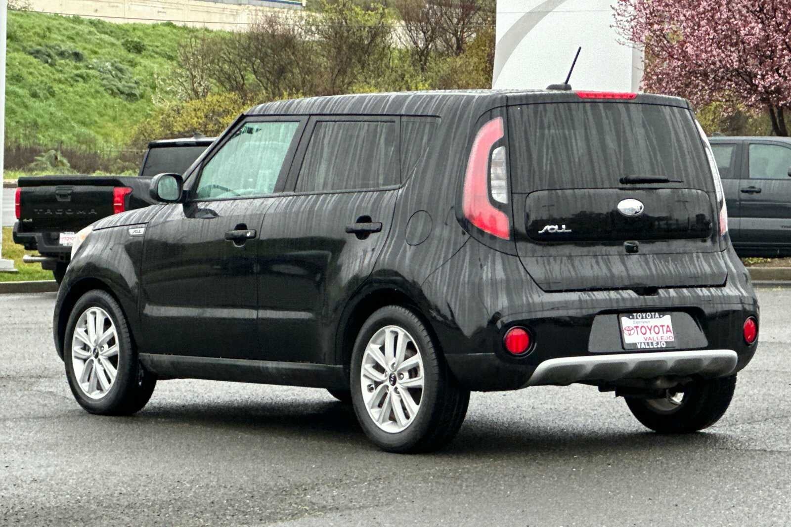 2019 Kia Soul +