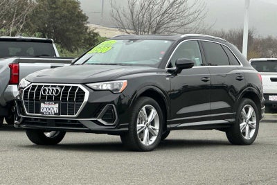 2022 Audi Q3 S line Premium