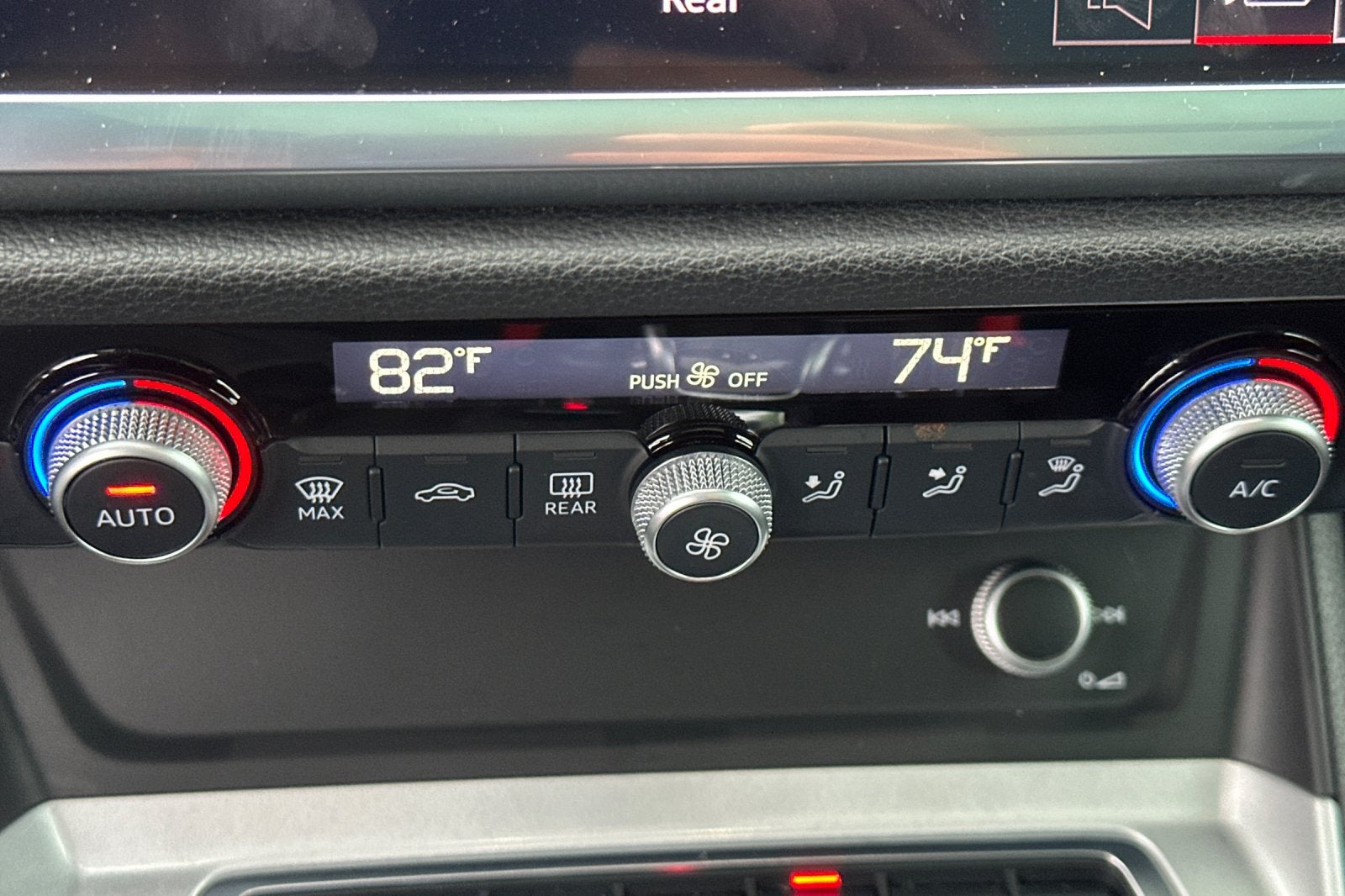 2022 Audi Q3 S line Premium