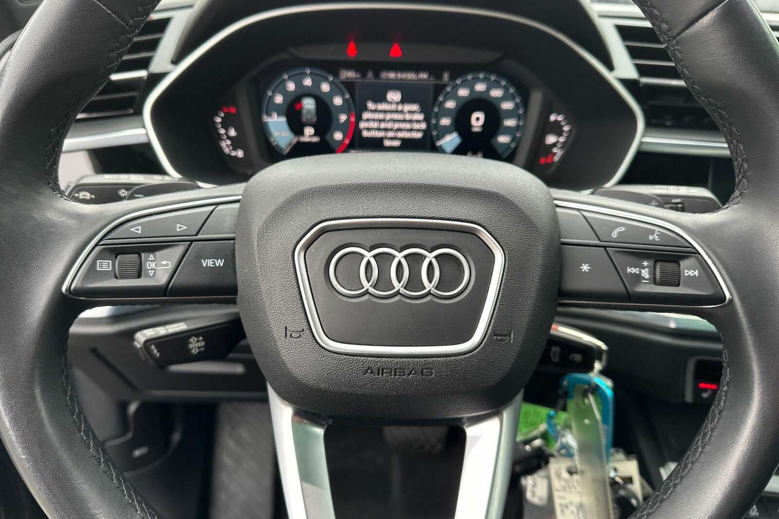 2022 Audi Q3 S line Premium