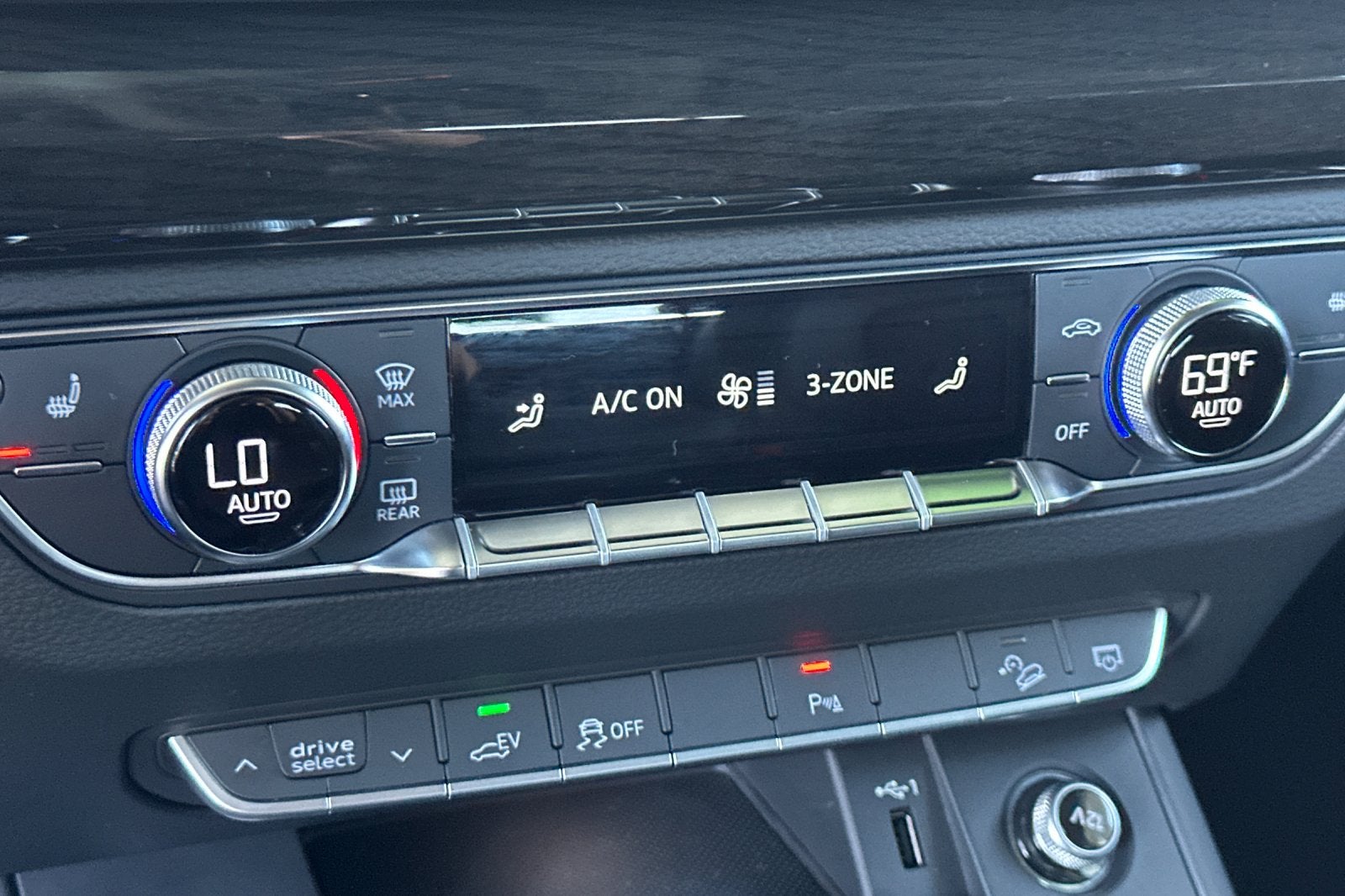 2020 Audi Q5 Premium Plus