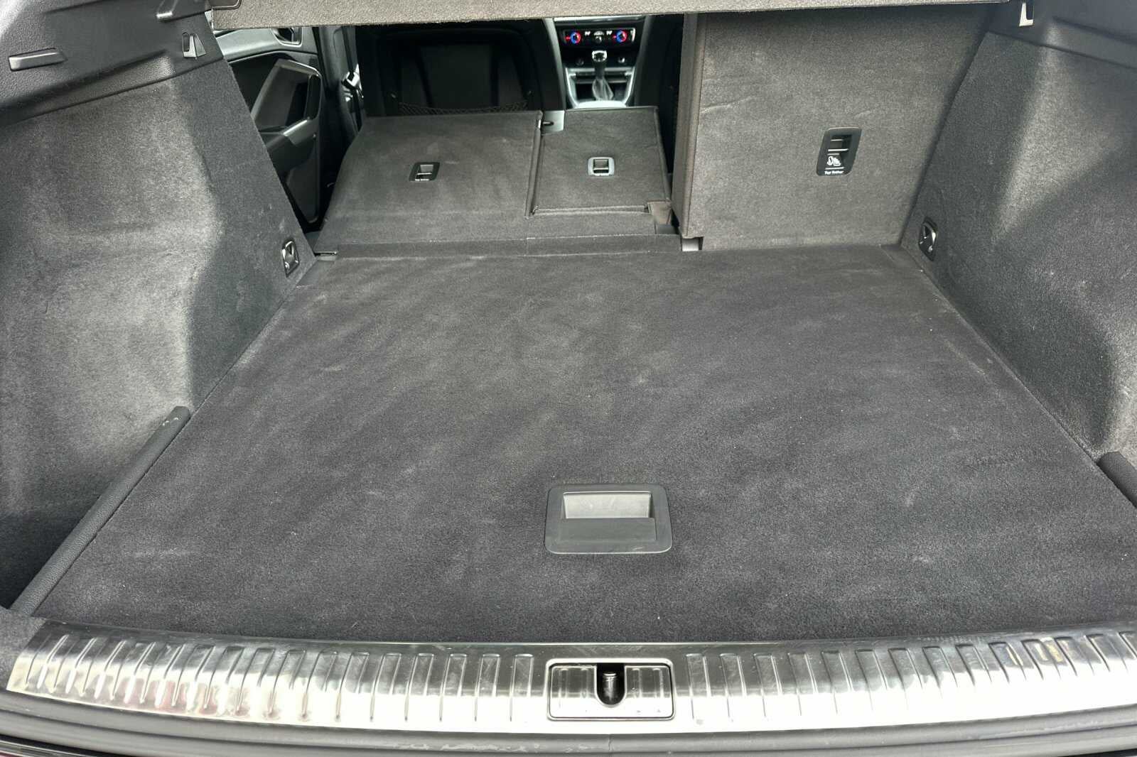 2022 Audi Q3 S line Premium Plus