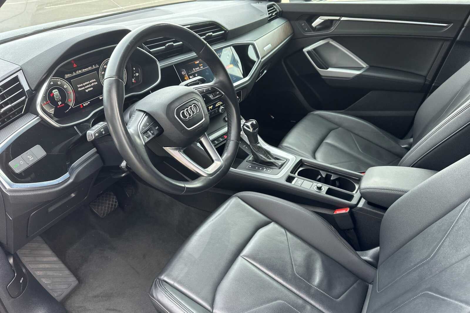 2022 Audi Q3 S line Premium Plus