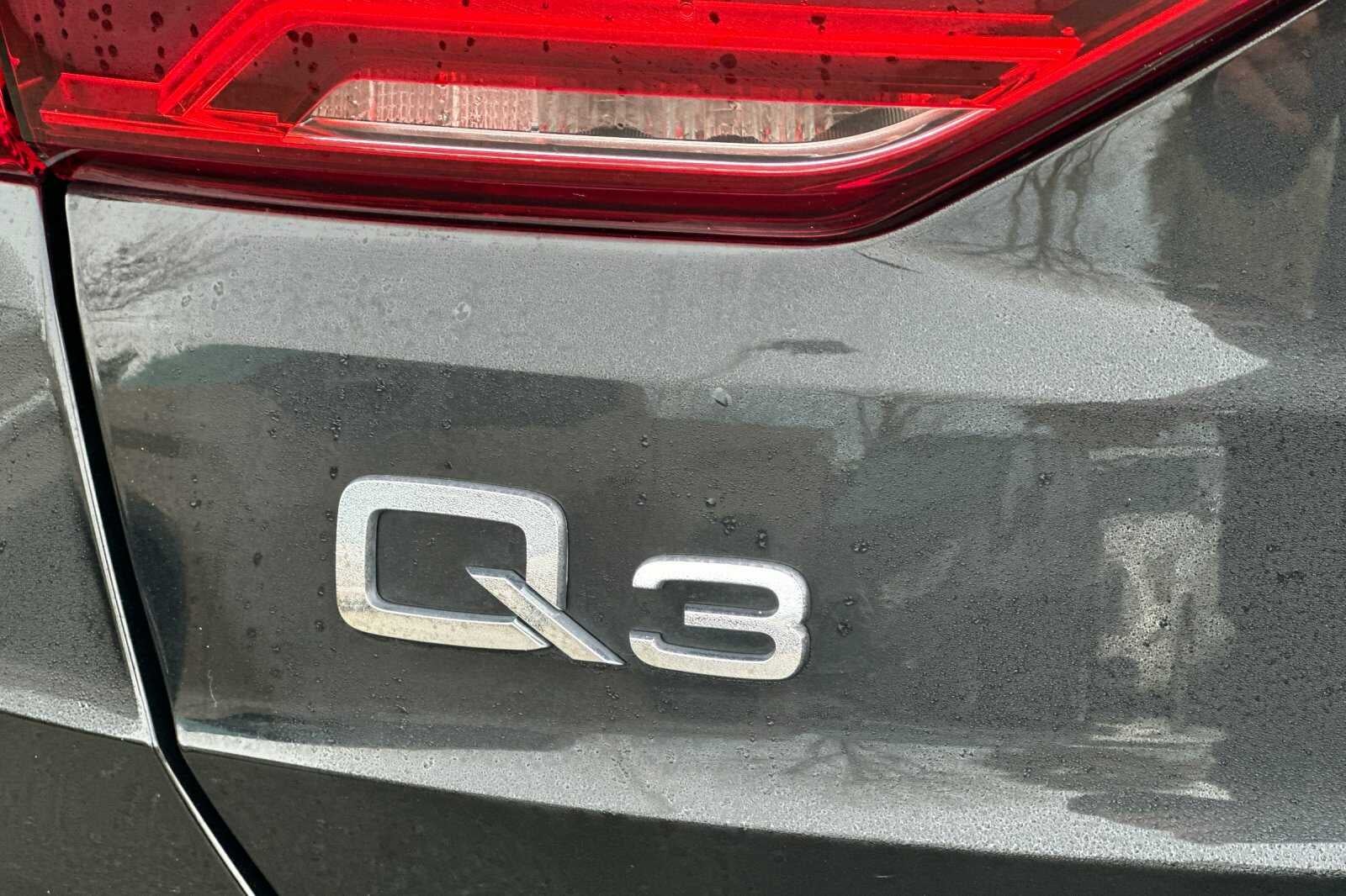 2022 Audi Q3 S line Premium Plus