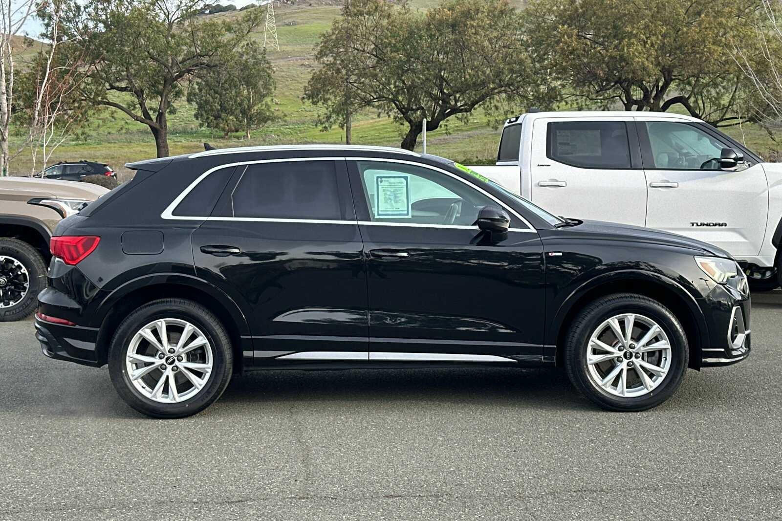 2022 Audi Q3 S line Premium Plus