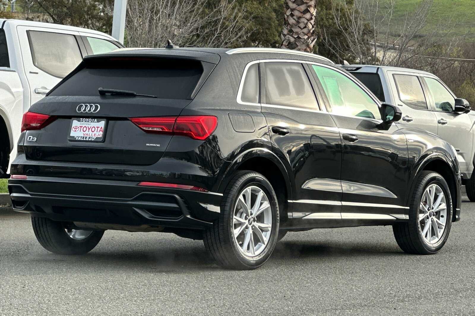 2022 Audi Q3 S line Premium Plus