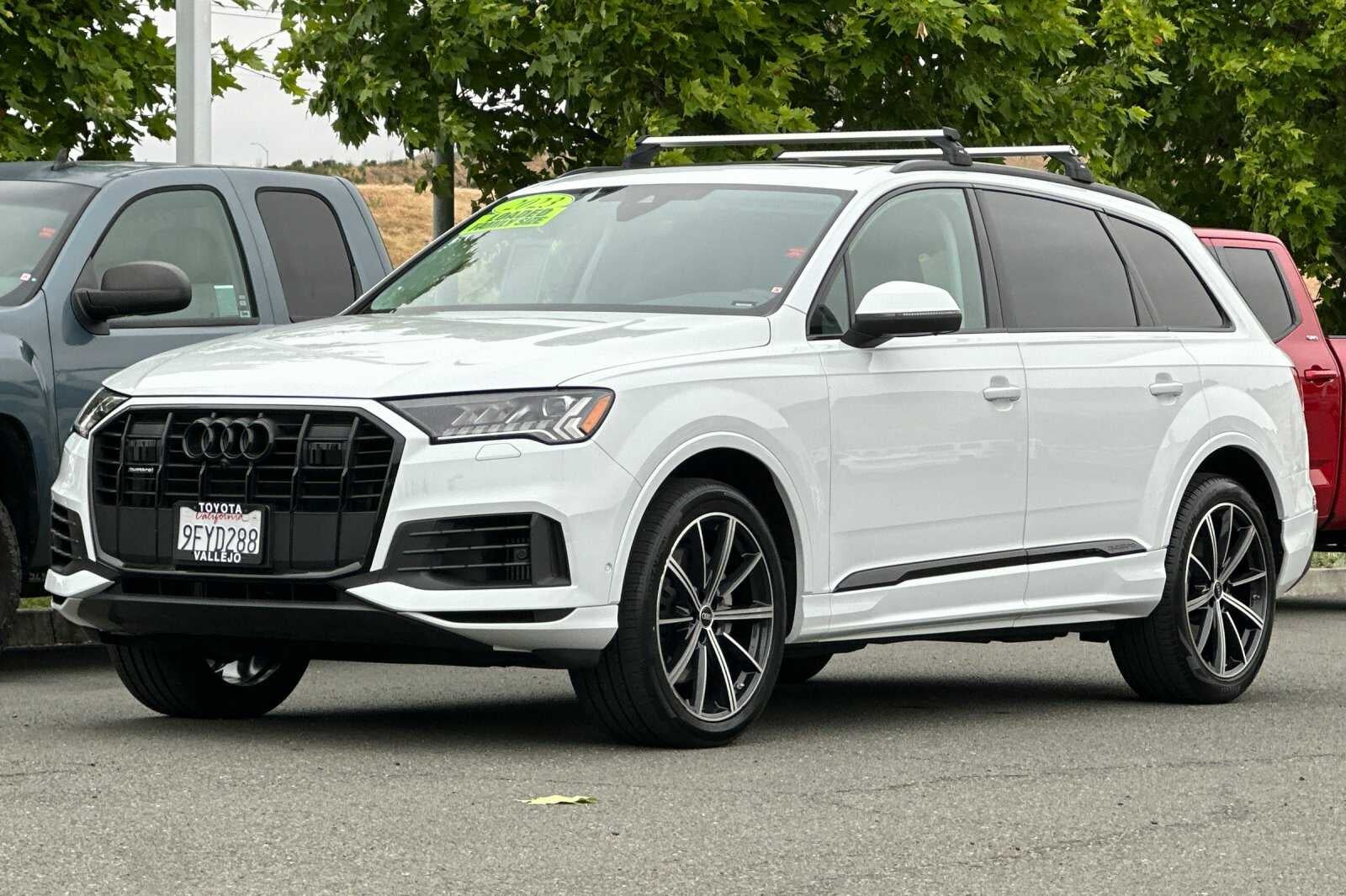 2023 Audi Q7 Premium Plus