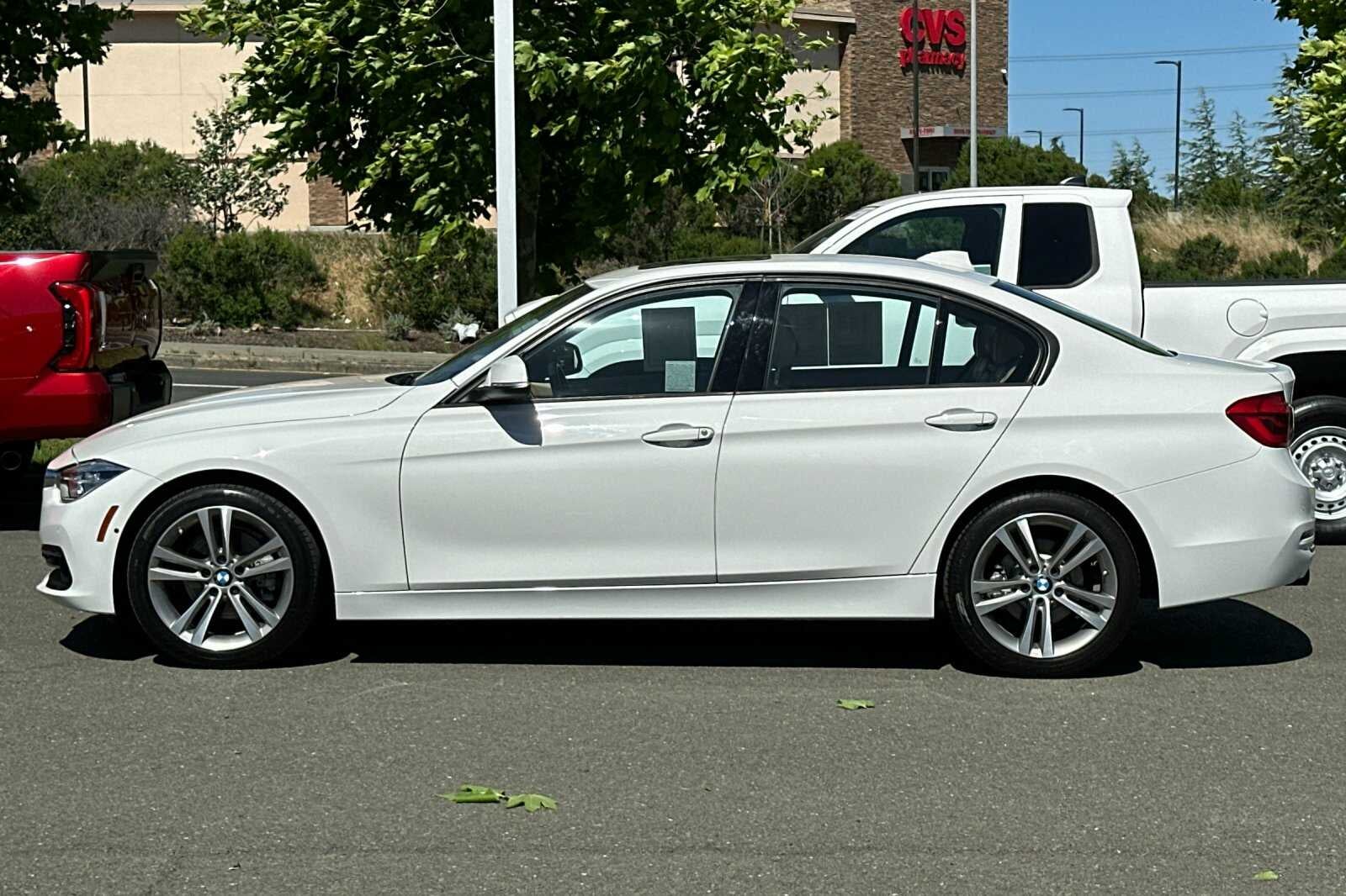 2016 BMW 3 Series 328i