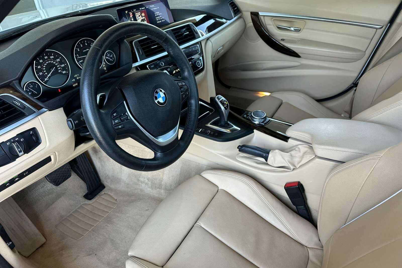 2016 BMW 3 Series 328i
