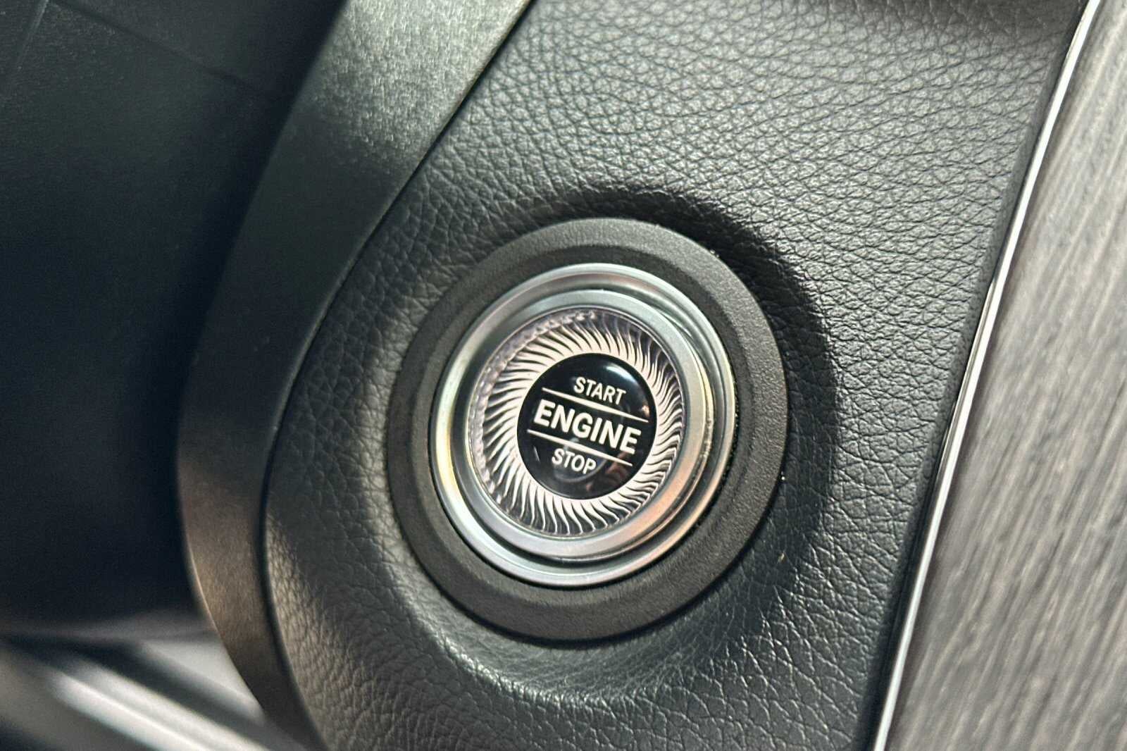 2020 Mercedes-Benz GLC GLC 300