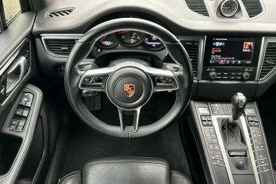 2017 Porsche Macan 4D Sport Utility
