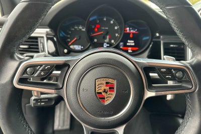 2017 Porsche Macan 4D Sport Utility
