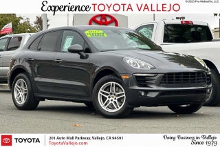 2017 Porsche Macan 4D Sport Utility