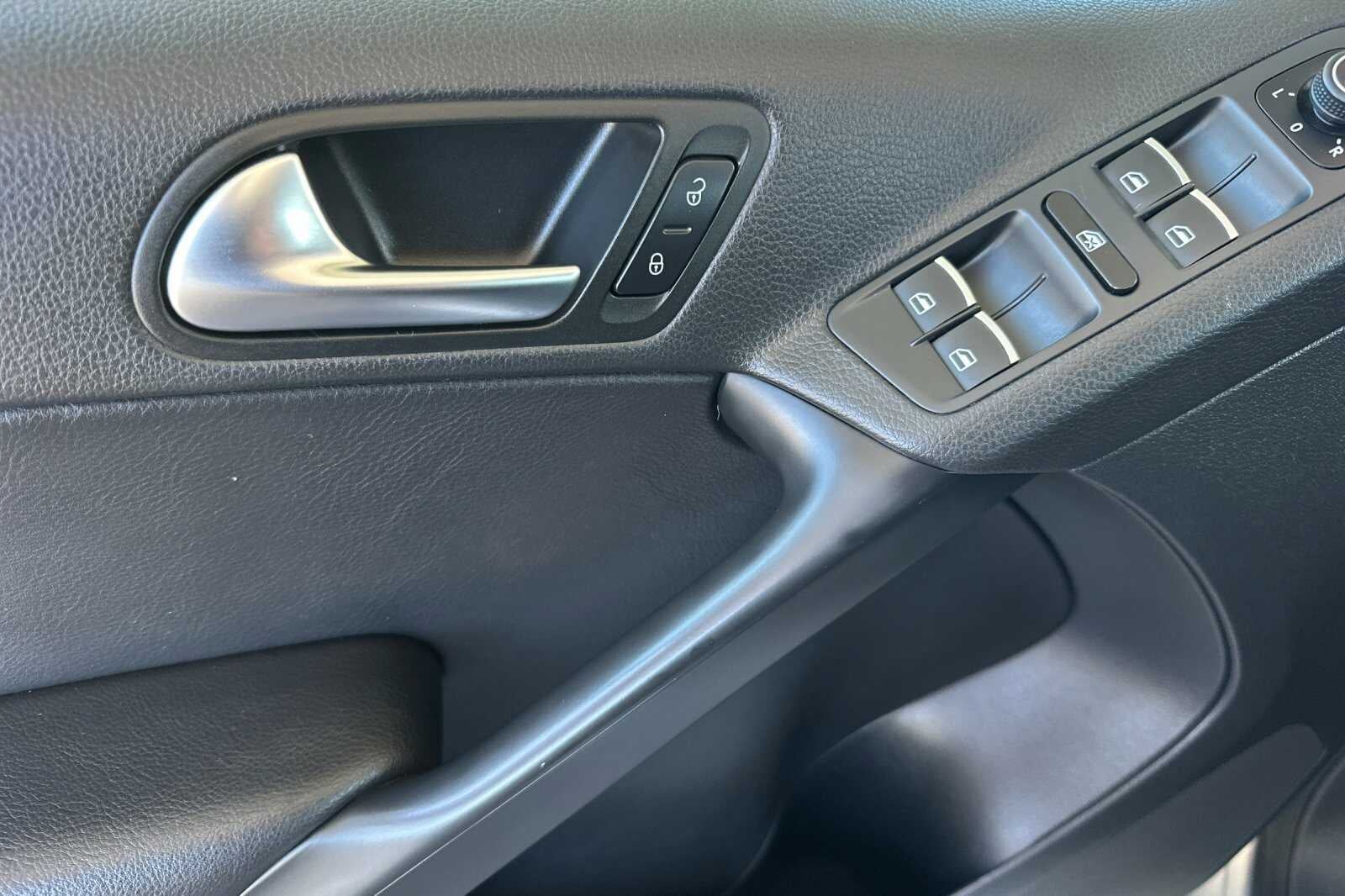 2017 Volkswagen Tiguan Wolfsburg Edition